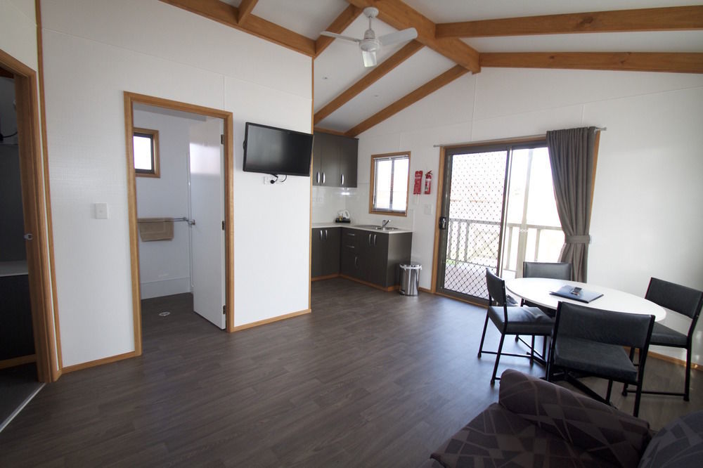 לייקס אינטרנס Big4 Whiters Holiday Village מראה חיצוני תמונה