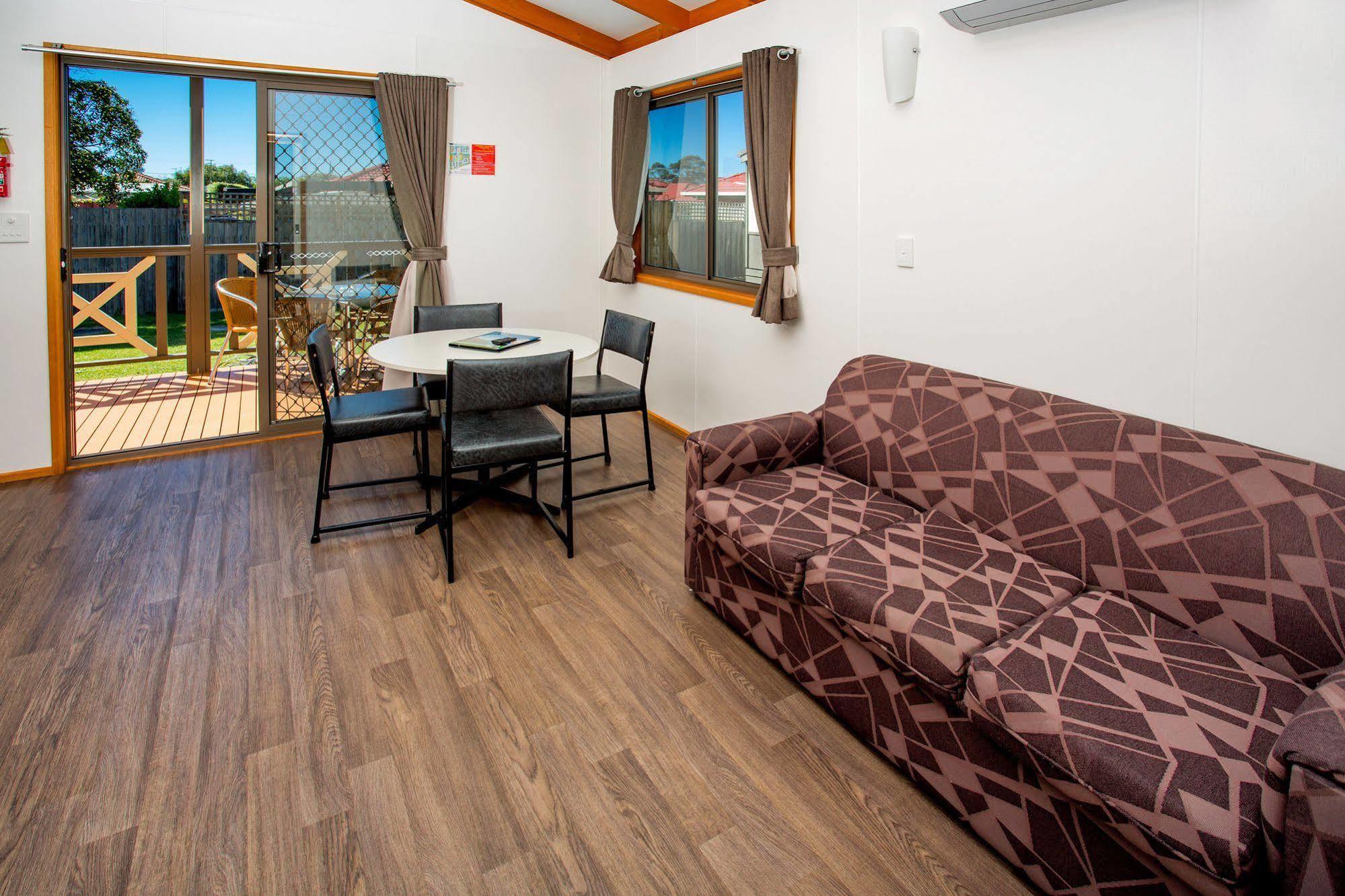 לייקס אינטרנס Big4 Whiters Holiday Village מראה חיצוני תמונה