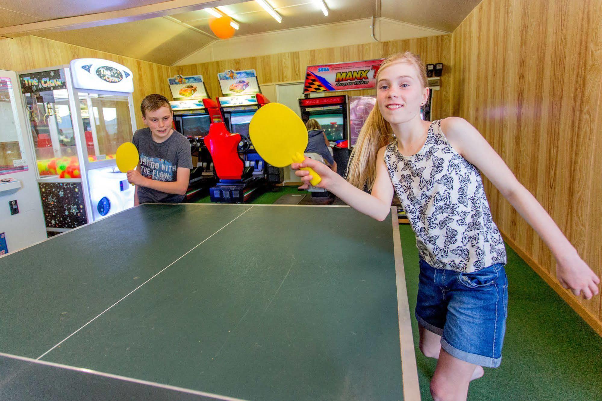 לייקס אינטרנס Big4 Whiters Holiday Village מראה חיצוני תמונה